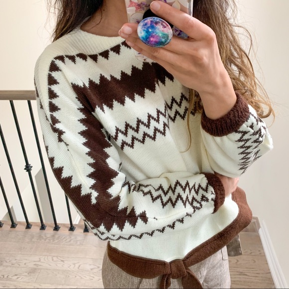 zigzag bow tie sweater - Picture 2 of 8